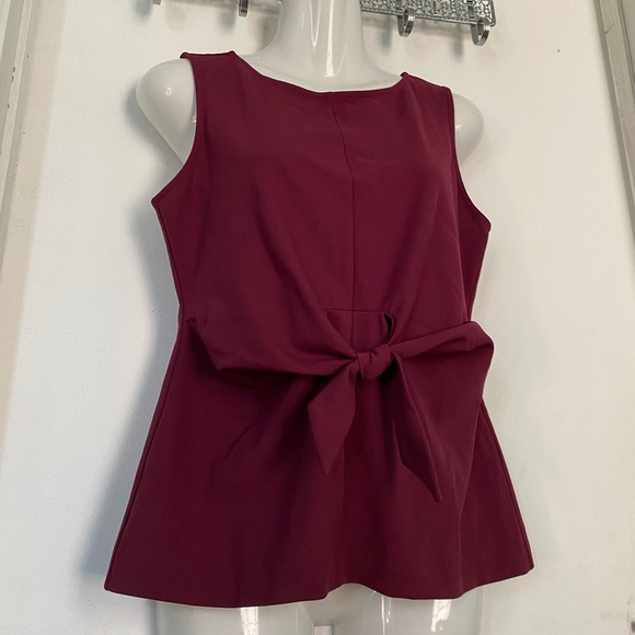 New Anna Taylor tie front sleeveless top (MP) - Picture 2 of 6